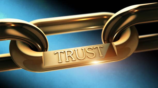 Chain links with the word Trust